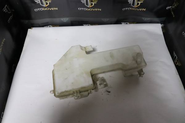 FORD CUSTOM 310 S TREND ÇIKMA PARÇA  CAM SİLECEK SU BİDONU